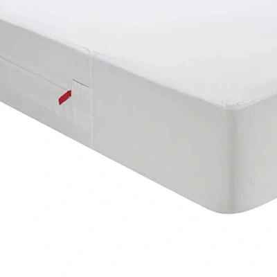 Immagine di Pikolin Home La nostra fodera per materassi sanitaria anti macchia è completamente impermeabile e traspirante. Presenta inoltre uno speciale sigillo sulla sua zip a U.
