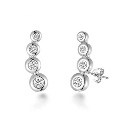Immagine di Orecchini da scalatore con quattro pietre placcate in argento creati cristalli Zircondia®
