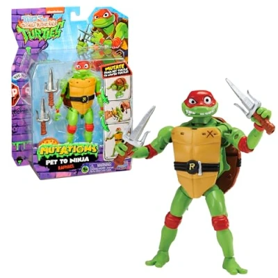 Immagine di Giochi Preziosi Raffaello Tartarughe Ninja Caos Mutante, In Versione Action Figure Trasformabile Da Tartaruga A Ninja, Personaggio Articolato E Accessorito 15 Cm, Per Bambini Dai 4 Anni