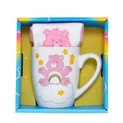 Immagine di ‎Pyramid International Care Bears (Cheer Bear) Set di tazze e calzini femminili Adorabile design con orsacchiotto allegro, include comodi abbinati, resistenti sicuri per microonde,