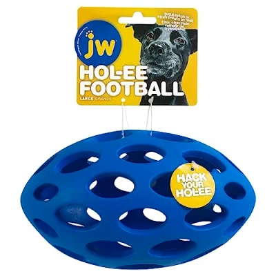 Immagine di JW Pet Hol ee palla da calcio giocattolo per cani, in gomma naturale, grande (lunghezza 22,9 cm), i colori possono variare