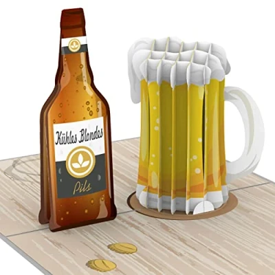 Immagine di papercrush® biglietto pop up con birra, di auguri 3D particolare per uomini (migliore amico, papà o 18 compleanno), fatto a mano boccale Happy Beersday