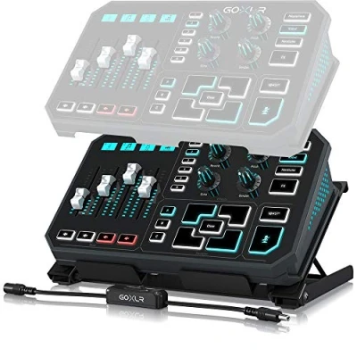Immagine di Supporto da scrivania TC Helicon GoXLR regolabile interamente in metallo per