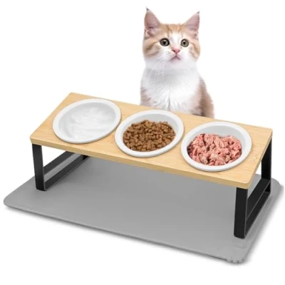 Immagine di Avmvnvc Ciotole per Gatti Rialzate 3 Ciotola e Cani in Ceramica Gatto Legno 15 Inclinate con Supporto Metallo Tappetini Antiscivolo Piccoli, Gattini