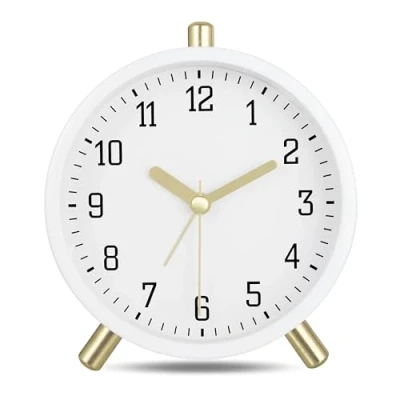 Immagine di Lafocuse Metallo Sveglia senza Ticchettio con Luce Notturna, Moderno Bianco Latte da Comodino Analogico, Classico Silenzioso Semplice Orologi Scrivania e Scaffale 11cm