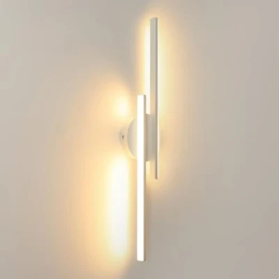 Immagine di Comely Applique da Parete Interno Moderna in Alluminio, 24W Linea Lampada LED, a Muro LED per Camera Letto Soggiorno Corridoio Ufficio Scala, Bianco Caldo 3000K