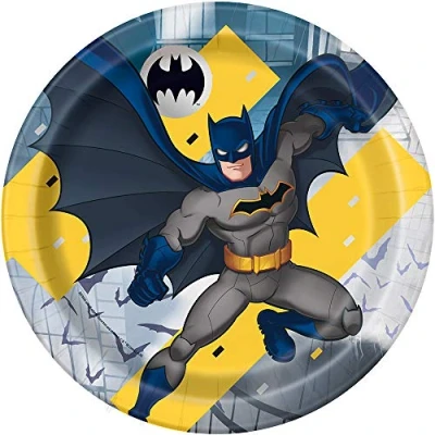 Immagine di Unique Bold &amp; Vibrant Batman Piatti piani rotondi (22 cm) Multicolore Party Essentials Perfetto per feste a tema supereroe 8 ct