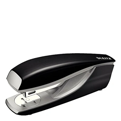 Immagine di Leitz Cucitrice da Ufficio, Capacità fino a 30 Fogli, Nero (Satinato), Design Ergonomico in Metallo, Include Punti, Gamma Style, Retail Box, 55626094