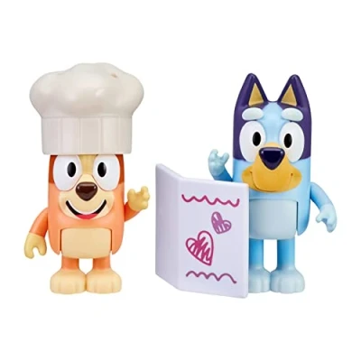 Immagine di Bluey and Bingo Fancy Restaurant 2 Figure Playset Pack Articolato 6,3 cm Action Include Menu Giocattolo e Cappello da Chef Ufficiale Collezione