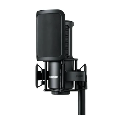 Immagine di Shure SM4 Studio Recording Microphone Kit, XLR Home Condenser Mic Optimized for Soft Vocals to Loud Instruments with Mix Ready Audio All Metal Construction (SM4 K KIT)