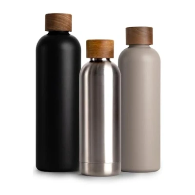Immagine di T&amp;N Borraccia in acciaio inox, 500 ml, thermos da 0,5 l, con coperchio legno di acacia, isolata, a prova perdite caso anidride carbonica, colore: argento