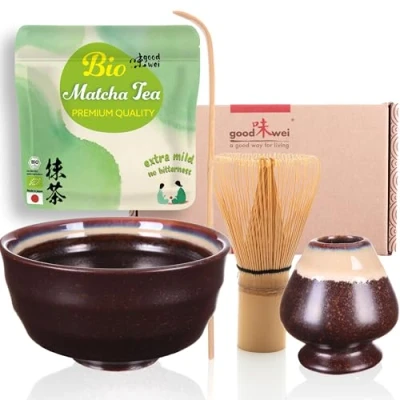 Immagine di Goodwei Matcha Set Tè Vert BIO Giapponese con Frusta di Bambù, Tazza e Portafrusta in Ceramica, Ciotola Artistica Confezione Regalo (Kumo)