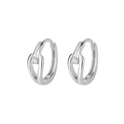 Immagine di Oivzziy Orecchini a cerchio piccoli da donna, in argento sterling 925 cerchi cerniera huggie, creati con cristalli austriaci e zirconia cubica