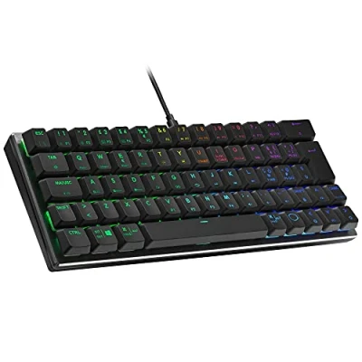 Immagine di Cooler Master Tastiera Gaming Cablata Layout IT Compatto 60%, Switch Meccanici Basso Profilo, Retroilluminazione RGB a Tasto, Controlli al Volo, Compatibile macOS/Windows Space Grey