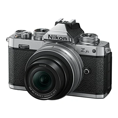 Immagine di Nikon Kit Z FC w/DX 16 50mm f/3.5 6.3 VR (SL), nero