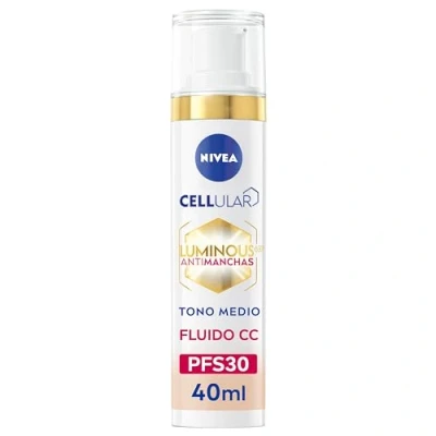 Immagine di NIVEA Luminous 630 Antimacchia Fluido CC SPF30 3 EN 1 (1 x 40 ml), Cream con tripla azione, crema solare viso colore, tono medio