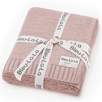 Immagine di Bleu La Coperta per Fasciatoio Neonati Lavorata a Maglia in 100% Cotone Organico di Lusso Morbida e Accogliente Passeggino Culla Unisex Ragazze (Rosa Cipria)