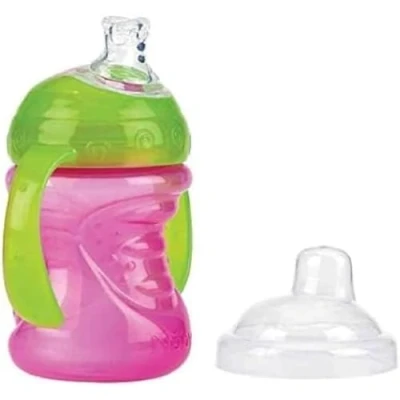 Immagine di Nuby Tazza Swirl antigoccia, a partire da 6 mesi, colore inviato caso, 240 ml