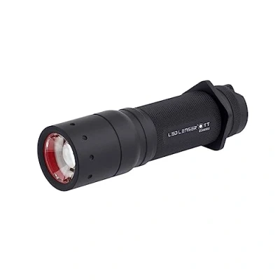 Immagine di Ledlenser TT Tattica torcia tascabile LED, 280 lumen, portata luminosa di 220m, robusto alloggiamento inmetallo, messa a fuoco regolabile, uso con 3 batterie AAA, caccia, pesca, outdoor