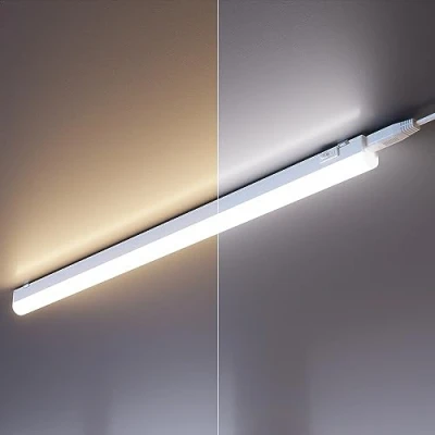 Immagine di ledscom.de Apparecchio LED sottopensile RIGEL, temperatura di colore regolabile, spina, 57 cm, 8,8 W, 830lm, bianco caldo/bianco