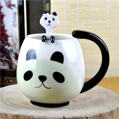 Immagine di Arawat Tazza divertente di caffè Panda carina tè in ceramica con cucchiaio e sottobicchiere 420 ml grande Espresso