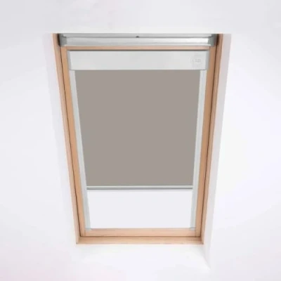 Immagine di Tenda a rullo per lucernario Velux, oscurante, codice MK08, grigio chiaro