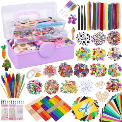 Immagine di TAVADA Lavoretti Creativi 3000+ Pezzi per Bambini 3+Anni DIY Art Craft Set, Kit Artigianali Scovolini Pipa Colorati Pompon, Sticks, Piume Accessori Artigianato, Giochi