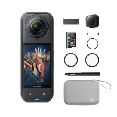 Immagine di Insta360 X5 Pack Essential Action Cam Impermeabile 360 in 8K, Superba Bassa Luce, Selfie Stick Invisibile, Obiettivi Sostituibili, Batteria con Autonomia 3 ore, Cover Antivento, Stabilizzazione