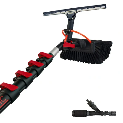 Immagine di aquascopic Asta telescopica 2 in 1 con spazzola a 5 superfici e lavavetri, regolabile lunghezza, 7,2 m, pulitore per finestre pannelli solari, tubo interno dell&#039;acqua
