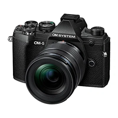Immagine di OM SYSTEM Fotocamera 5 con sistema Micro Quattro Terzi, incl. obiettivo M.Zuiko Digital ED 12 45mm PRO, sensore Live MOS da 20MP, stabilizzazione dell&#039;immagine a assi migliorata, IP53, nero