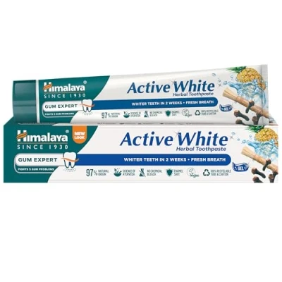 Immagine di Himalaya Active white Gel Herbal toothpaste with fruit enzymes Teeth whitening Anti bacterial for full mouth protection Paraben and bleach Free100% vegetarian 75 ml