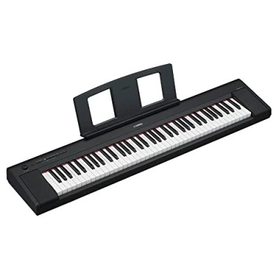 Immagine di Yamaha NP 35 Piaggero Digital Keyboard Tastiera Digitale Versatile e Portatile con 76 Tasti Graded Soft Touch, 15 Voci Strumentali, Leggera