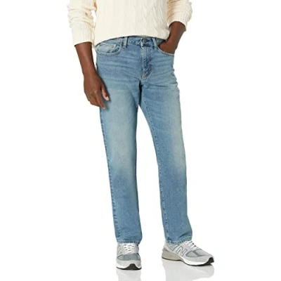 Immagine di Amazon Essentials Jeans Elasticizzati con Taglio Dritto Uomo, delavé Chiaro, 33W / 34L