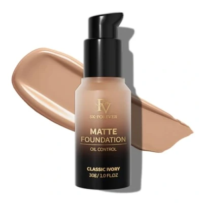 Immagine di FV Fondotinta Coprente Lunga Durata, Per una Pelle Impeccabile, Riduce Linee Sottili, Impermeabile, Formula Oil Free, Liquido dal Finish Naturale (Classic Ivory Matte, 30g)