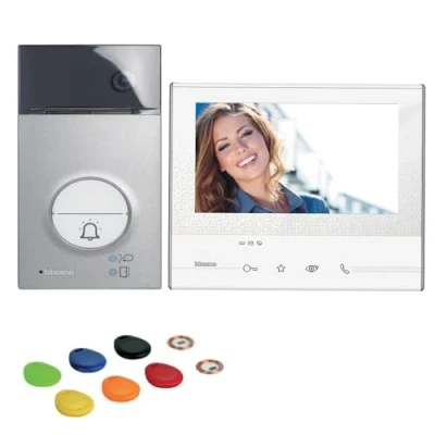 Immagine di Bticino 363911 KIT VIDEOCITOFONO WIFI MONOFAMILIARE, 1 Pulsantiera Esterna con Campanello e Telecamera + Monitor Interno 7&quot;&quot; Touchscreen Vivavoce, Contrabile da App, Espandibile per Bifamiliare