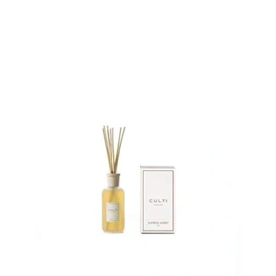 Immagine di Diffusore bastoncini Stile da 250 ml Culti Milano Fragranza SUPREMEAMBER, all&#039;incenso, benzoino, patchouli, vaniglia nera, nota di cisto e chinotto. Durata 3 mesi Metratura 10 a20 mq
