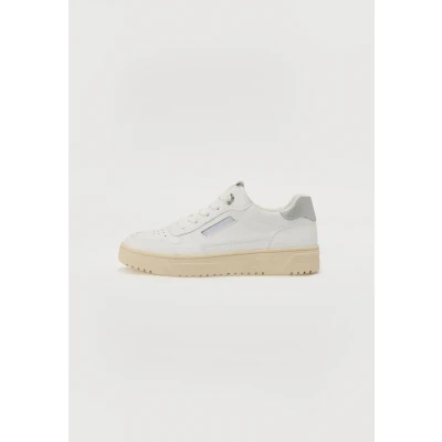 Immagine di TOM TAILOR 7490010017, Scarpe da Ginnastica Donna, Bianco, 40 EU