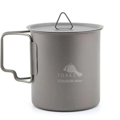 Immagine di TOAKS Tazza/Vaso da Campeggio Portatile Ultraleggero in Titanio (450 ml con Coperchio[CUP 450 C])