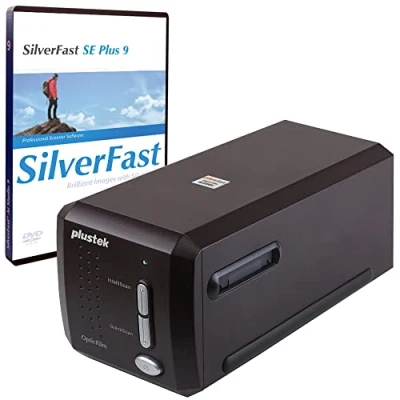 Immagine di Plustek OpticFilm 8300i SE Scanner per negativi e diapositive da 35 mm con aumento della velocità di scansione del 38%, SilverFast Plus 9 + QuickScan in bundle, supporto Mac Windows