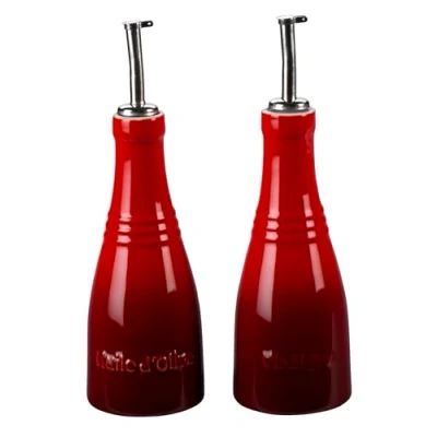 Immagine di Le Creuset Set Olio e Aceto Classic in gres vetrificato, 240 ml, Ciliegia, 91001700060000
