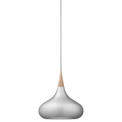 Immagine di FRITZ HANSEN Orient P3 sospensione alluminio/quercia Ø 50 cm