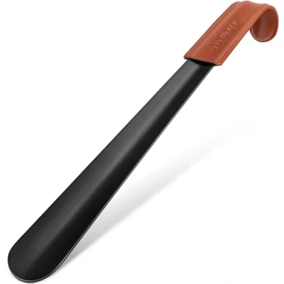 Immagine di NINEMAX Calzascarpe Lungo Metallo 42cm,Calzante per Scarpe con Manico in Pelle,Robusto,Facile da Usare,Assistente alla Ferratura(Nero)