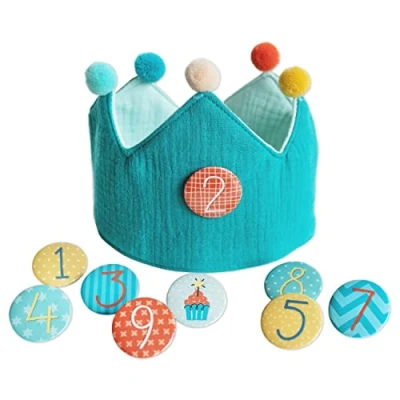 Immagine di Papierdrachen Corona di compleanno in mussola con numeri Turchese per il dei bambini tessuto bottoni da 1 a 8 Cappello decorativo feste ragazzi
