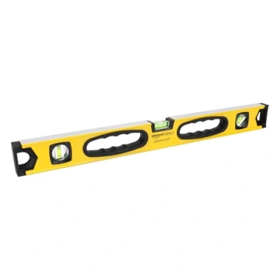 Immagine di Amazon Basics, livella magnetica da 61 cm in lega di alluminio resistente agli urti, a piombo/livella/bolla 180, 90, 45 gradi, Nero, Giallo