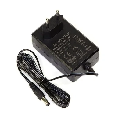 Immagine di Mikrotik MT48 570080 11DG 57 V, 0.8 A Power Supply for Long Ethernet Cable Runs