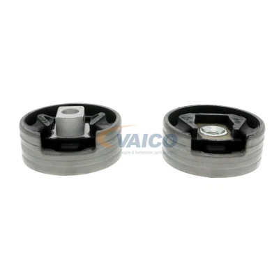 Immagine di VAICO V10 5388 Supporto motore inferiore VOLKSWAGEN: Golf 7, 7 Variant, AUDI: A3 Sportback, Hatchback, TT Coupe, SEAT: Leon III Hatchback