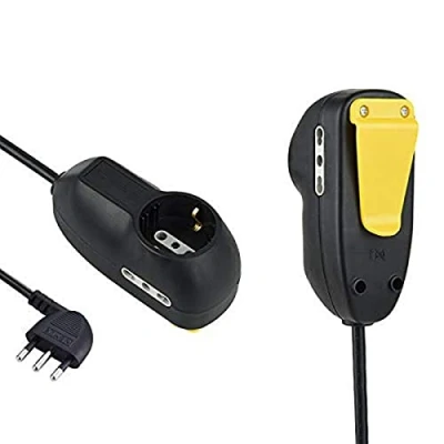 Immagine di Electraline 62057 Multipresa Prolunga da Lavoro 3 posti 1 schuko + 2 bivalenti 10/16A con clip di fissaggio, cavo 5 m, spina 16A, nera