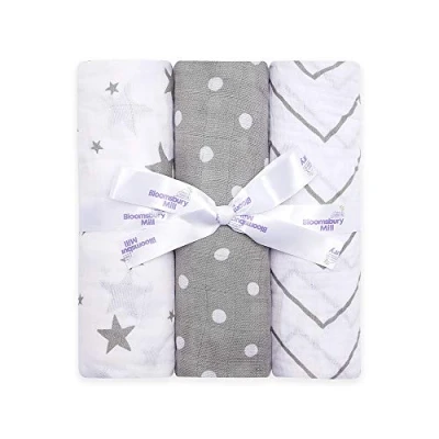 Immagine di Bloomsbury Mill Confezione da 3 fasce in mussola 100% puro cotone biologico formato grande120cm x 120cm A stelle, zig zag e pois grigio bianco