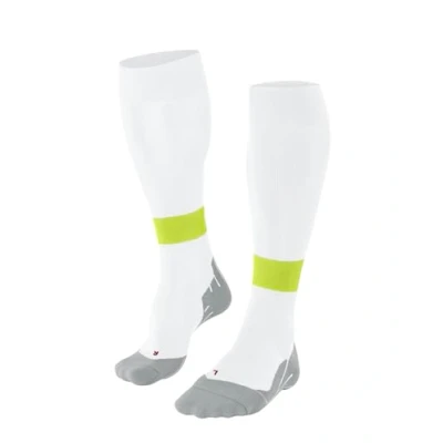 Immagine di FALKE RU Compression Energy M KH filo funzionale con compressione 1 paio, Calzini da corsa Uomo, Bianco (White 2007) Circonferenza polpaccio W2 nuovo, 39 42