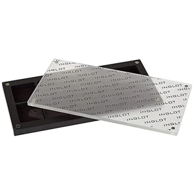 Immagine di Inglot Palette Freedom System Quadrata Per Ombretti Personalizza la tua Collezione di Colori Riutilizzabile Contiene 10 Eyeshadow Square